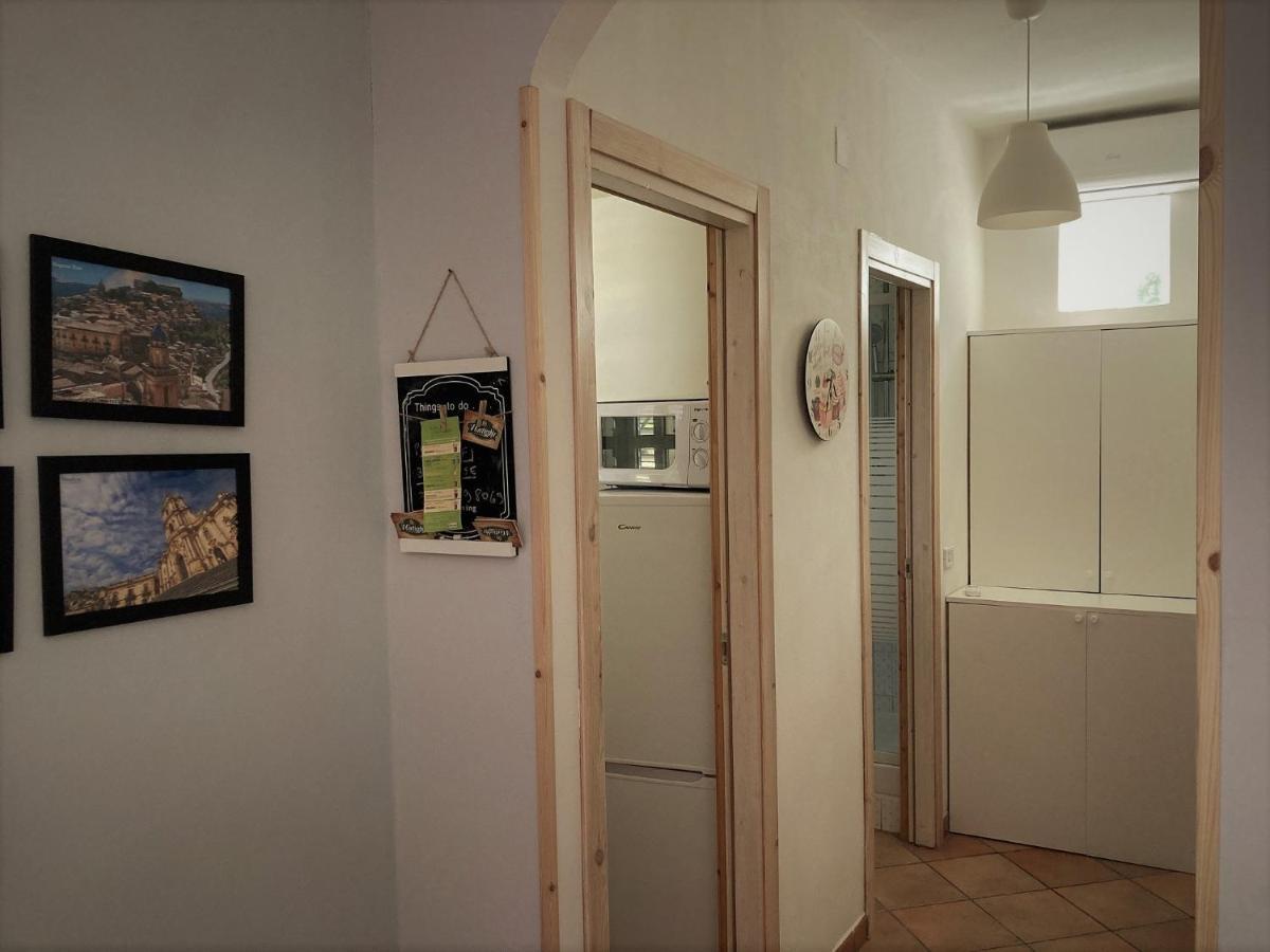 דירות Mirabella Imbaccari La Casa Blu מראה חיצוני תמונה
