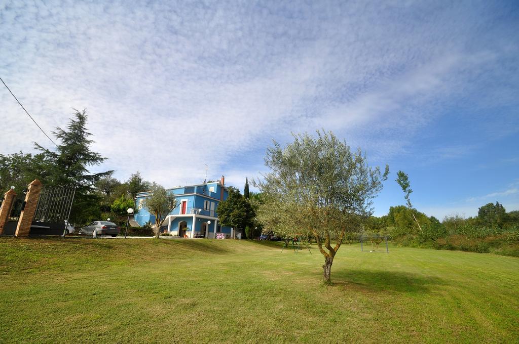 דירות Mirabella Imbaccari La Casa Blu מראה חיצוני תמונה