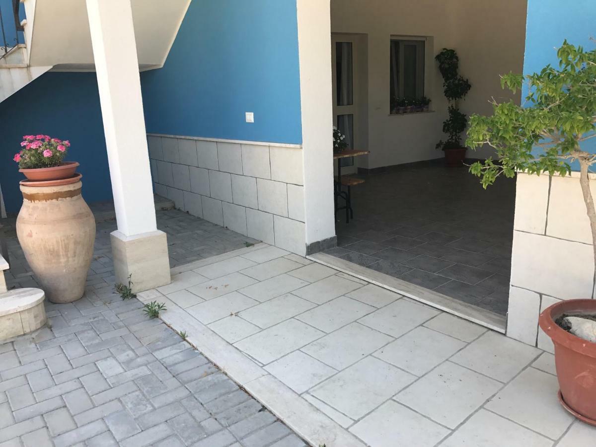 דירות Mirabella Imbaccari La Casa Blu מראה חיצוני תמונה