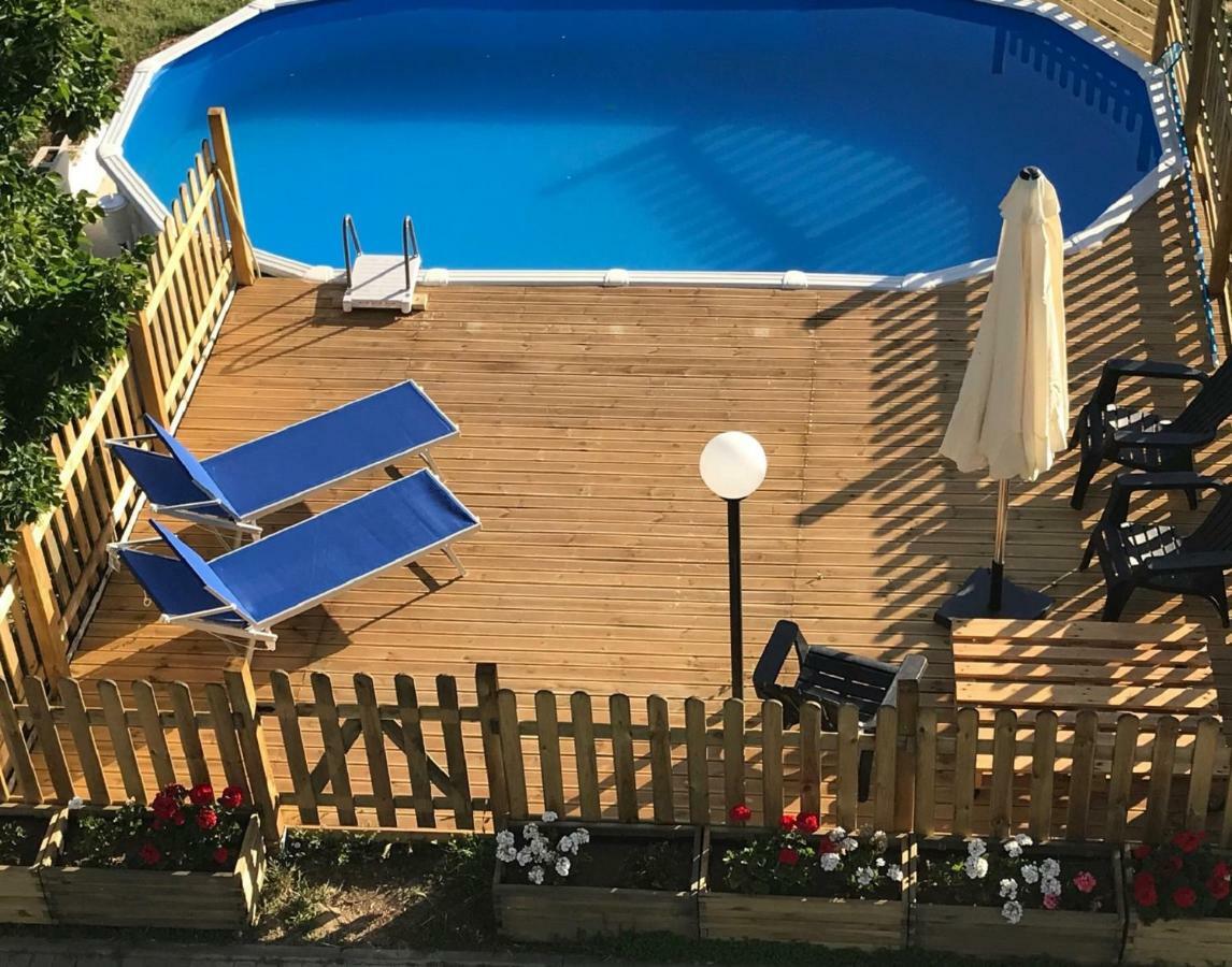 דירות Mirabella Imbaccari La Casa Blu מראה חיצוני תמונה